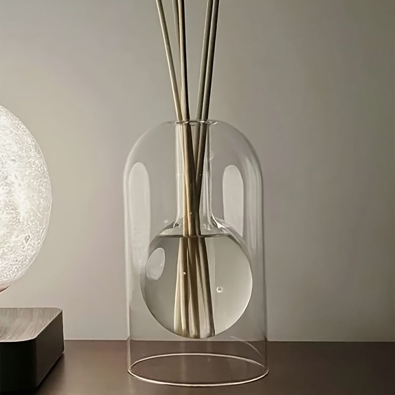 Elegant Glass Aromatherapy Diffuser Vase